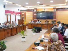 Ratusan Wisatawan Terjebak di Karimunjawa, Minta Bantuan KM Kelimutu untuk Evakuasi
