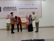 20 Santri Ikuti Kompetisi Rencana Bisnis Berhadiah Rp 75 Juta di UPB