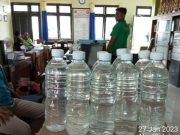 Satpol PP Razia Warung dan Pelajar Nongkrong di Stadion Candradimuka
