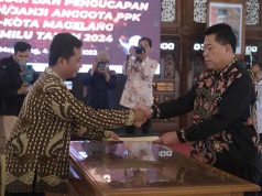 KPU Kota Magelang Lantik 15 Anggota PPK Pemilu 2024