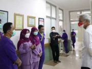 Rayakan Malam Tahun Baru Tengok RS, Pos Damkar dan Rumah Pompa