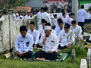 Peringati HAB, Kakanwil Kemenag Musta’in Ahmad Ziarah ke Makam Chabib Thoha
