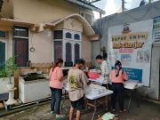 Relawan Mak Ganjar Jateng Buat Dapur Umum untuk Pengungsi Banjir Kudus