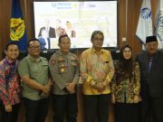 Seminar Pembaharuan Hukum Pidana di USM, Prof Barda: Keadilan Itu Berdasarkan Tuhan, Bukan Undang-Undang