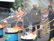 Pemprov dan Bea Cukai Musnahkan 9,7 Juta Rokok Ilegal