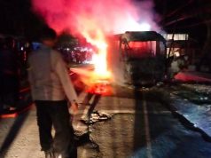 Sebuah Mikrobus Terbakar Saat Melaju di Sembungharjo Grobogan