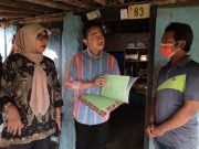 Wali Kota Surakarta Serahkan SHM Program Daerah pada Lima Warga Jebres