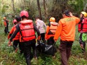 Ini Indentitas Mayat yang Dievakuasi Tim SAR Gabungan Wonogiri di Kali Keduang