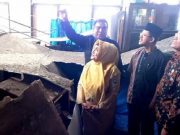 Bangunan Tak Layak, Atap SDN Panggung 8 Kota Tegal Runtuh