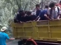 Tak Kuat Menanjak, Truk Penuh Anak Sekolah Terguling