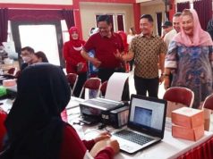 Wali Kota Semarang Bagikan Sertifikat Program PTSL Warga Kecamatan Mijen