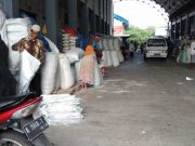 Harga Beras di Kudus Semakin Melambung, Disdag Bantah Stok Tersedot ke Bansos