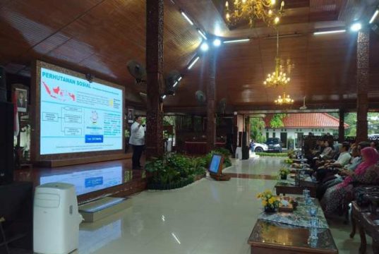 Blora dan Kendal Percontohan KHDPK, Dirjen PSKL Sosialisasi KHDPK ke Stakeholder dan Pengelola Lahan Hutan