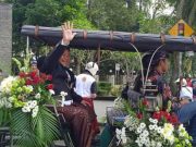 Joko Budijono Purna Tugas, Pulang ke Rumah Naik Andong dan Mengenakan Beskap