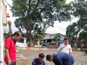 Mahasiswa KKN USM Lakukan Urban Farming di Kelurahan Kaligawe