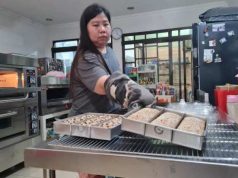 Pemesanan Roti Gandjel Rel Naik 100% Usai Ikuti Lapak Ganjar