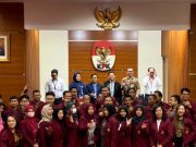 Mahasiswa Magister Hukum USM KKL di KPK dan UI