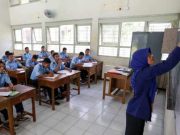 SMKN Semi Boarding Ringankan Beban Orang Tua