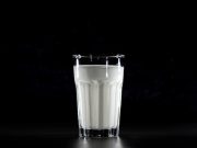 Dapat Menjaga Berat Badan, Empat Manfaat Susu Murni bagi Kesehatan