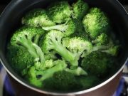Selain Susu, Yuk Cari Tahu 5 Makanan yang Tinggi Kalsium