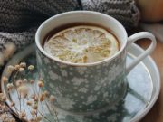 Yuk Simak 4 Manfaat Mengonsumsi Teh Jahe Lemon Sebelum Tidur