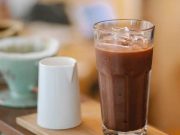 Memicu Risiko Penyakit Jantung, Tiga Efek Samping Mengonsumsi Susu Cokelat Secara Berlebihan