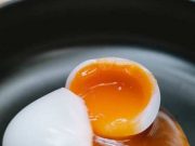 Unik! Simak Cara Merebus Telur Agar Kuningnya di Luar