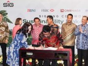 Semen Baturaja Raih Kredit Sindikasi Berkelanjutan Senilai Rp 901,425 Miliar dari Empat Bank
