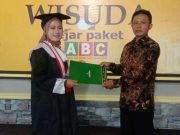 61 Warga Pasuruan Watumalang Lulus Program Kejar Paket B dan C di PKBM Prospek