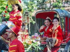 Prosesi Boyong Grobog, Bupati Kirab Bawa Keris Pusaka