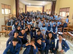 Mahasiswa Ilkom USM Sosialiasi Keterampilan Konten Kreator Pemula di SMKN 1 Pringapus
