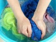Tips Cuci Pakaian Agar Tidak Luntur