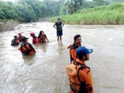 Gadis Kecapi Hilang, Diduga Hanyut di Kali Wiso