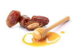 Jadi Kombinasi Yang Pas! Yuk Simak 5 Manfaat Madu dan Kurma yang Baik bagi Tubuh