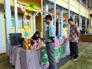 Perkuat Mental Siswa Hadapi Pelanggan di UKK SMK Muhammadiyah 01 Keling