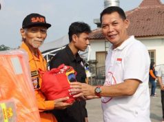 Polresta Surakarta Gelar Apel Ikan Selayar, Bagikan Bansos Bagi Penjaga Pintu Air