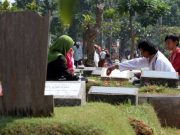 Ini Doa Ziarah Kubur Lengkap dengan Artinya, Jelang Ramadhan dan Lebaran Idul Fitri