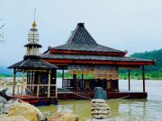 Masjid Apung Inkonik Wisata Religi Pacitan Dapat Difungsikan Kembali