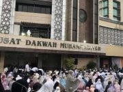 Ribuan Jemaah Lakukan Salat Id Bersama Menko PMK di Pusat Dakwah Muhammadiyah