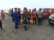 Dua Mayat Wisatawan Terseret Ombak di Kebumen Ditemukan
