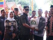 Bupati Kebumen Salurkan Bantuan Pangan Puluhan Ton Beras ke Warga