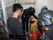 Polresta Surakarta Sita Puluhan Botol Miras dalam Kegiatan Kepolisian yang Ditingkatkan