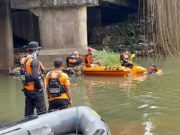 Lompat dari Jembatan, Mbah Poniman Warga Batang Belum Ditemukan