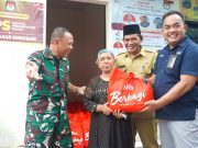 SIG Bagikan 1.535 Paket Sembako Ramadan di Enam Desa di Gresik Jatim