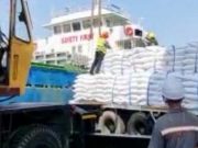 APTRI Tolak Gula Impor Masuk Pelabuhan Tanjung Perak
