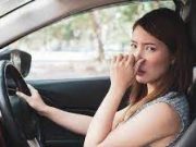 Tips Hilangkan Bau Tak Sedap Dalam Mobil