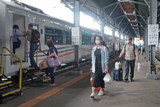 Tiket Kereta Api Mudik Lebaran Daop 4 Semarang Sudah Terjual 33 Persen