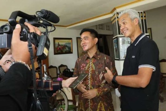 Pertemuan Ganjar dan Gibran Tak Bahas Piala Dunia U20