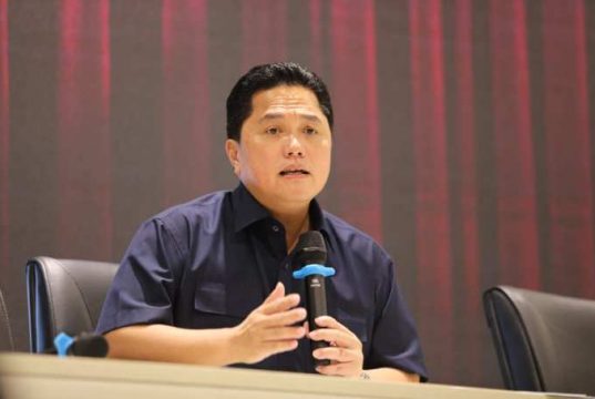 Presiden Jokowi Dukung Erick Thohir Bentuk Satgas Antipengaturan Skor dan Transparasi Keuangan PSSI
