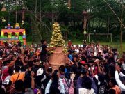 Gerebeg Ketupat, Kurang dari 5 Menit Ribuan Ketupat Ludes Diperebutkan gerebeg ketupat